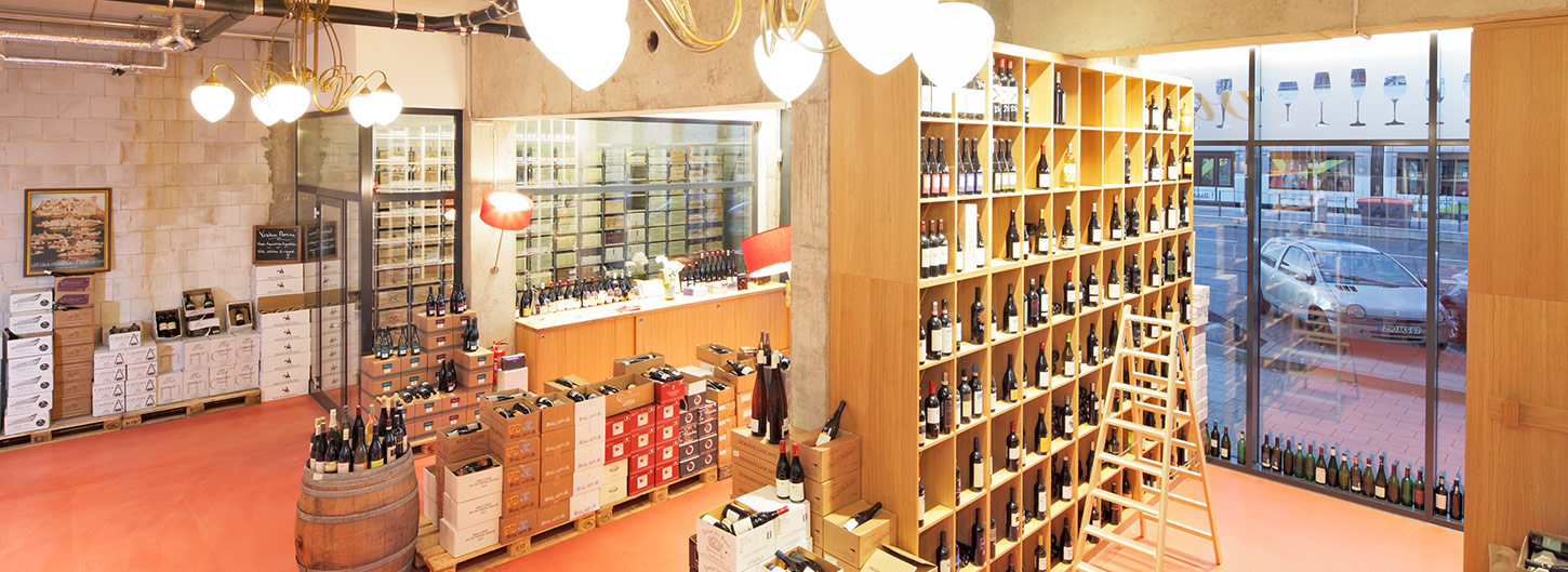 Ladeneinrichtung für Weinhandel